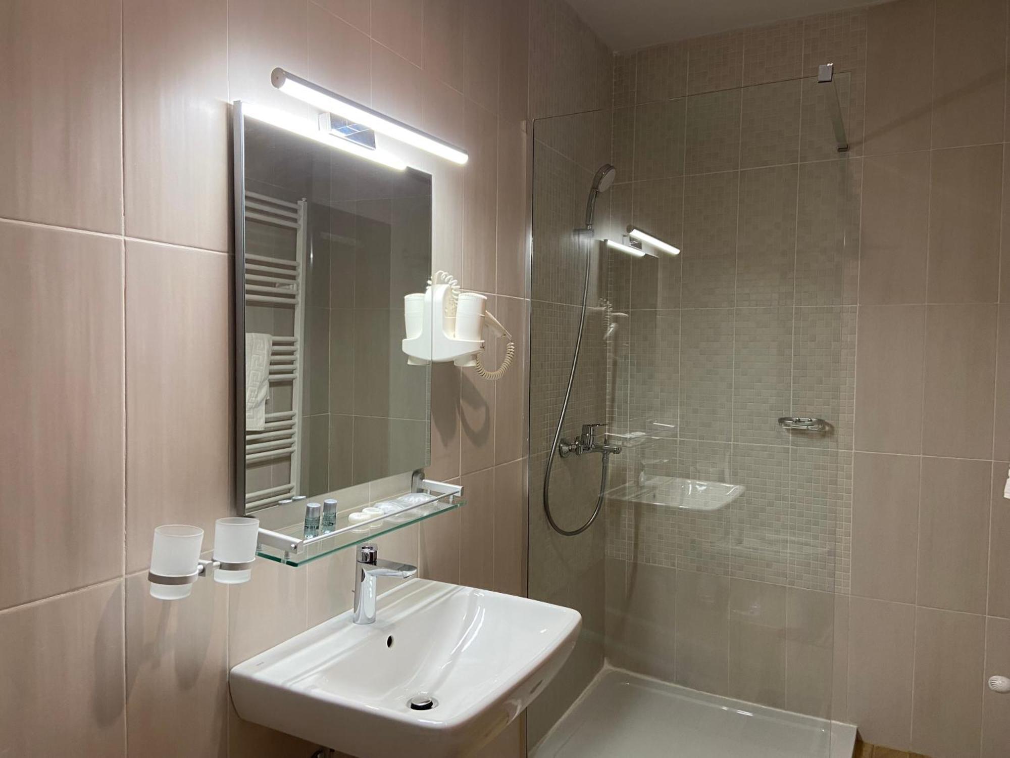 Couette-café Maisonette 3*