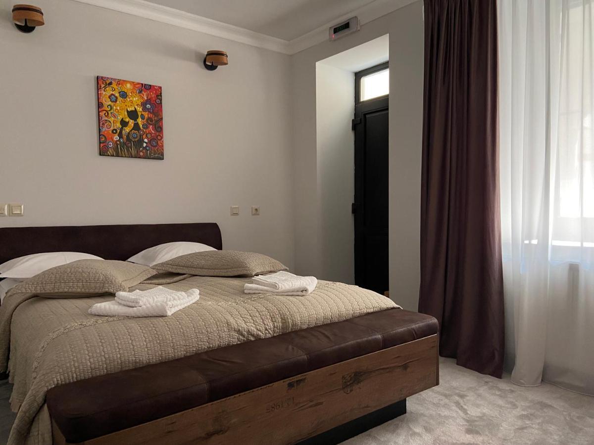 Couette-café Maisonette 3*